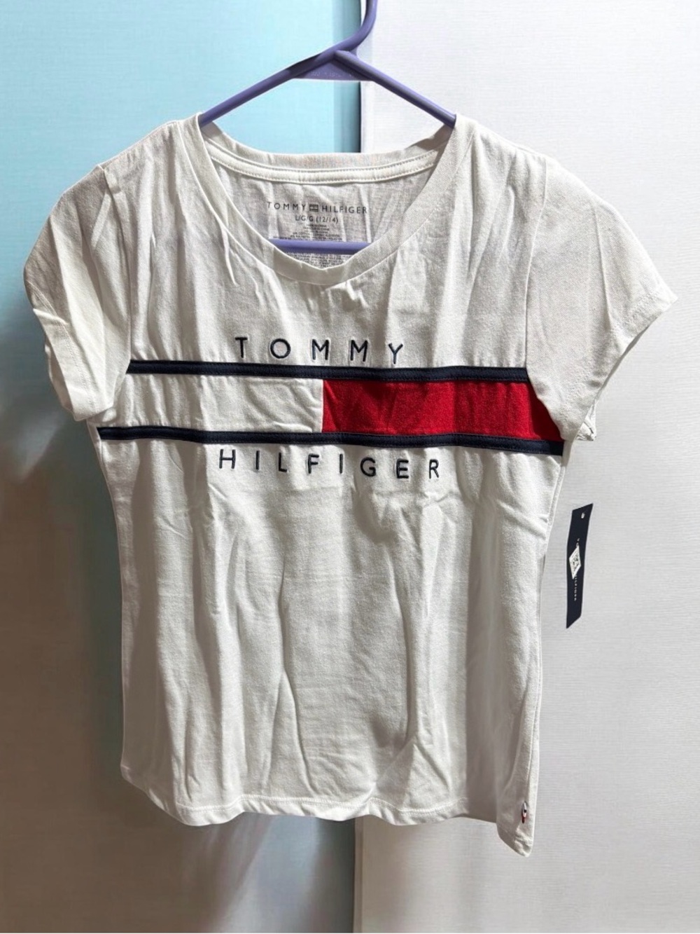 Tommy Hilfiger White Tee with Navy Logo